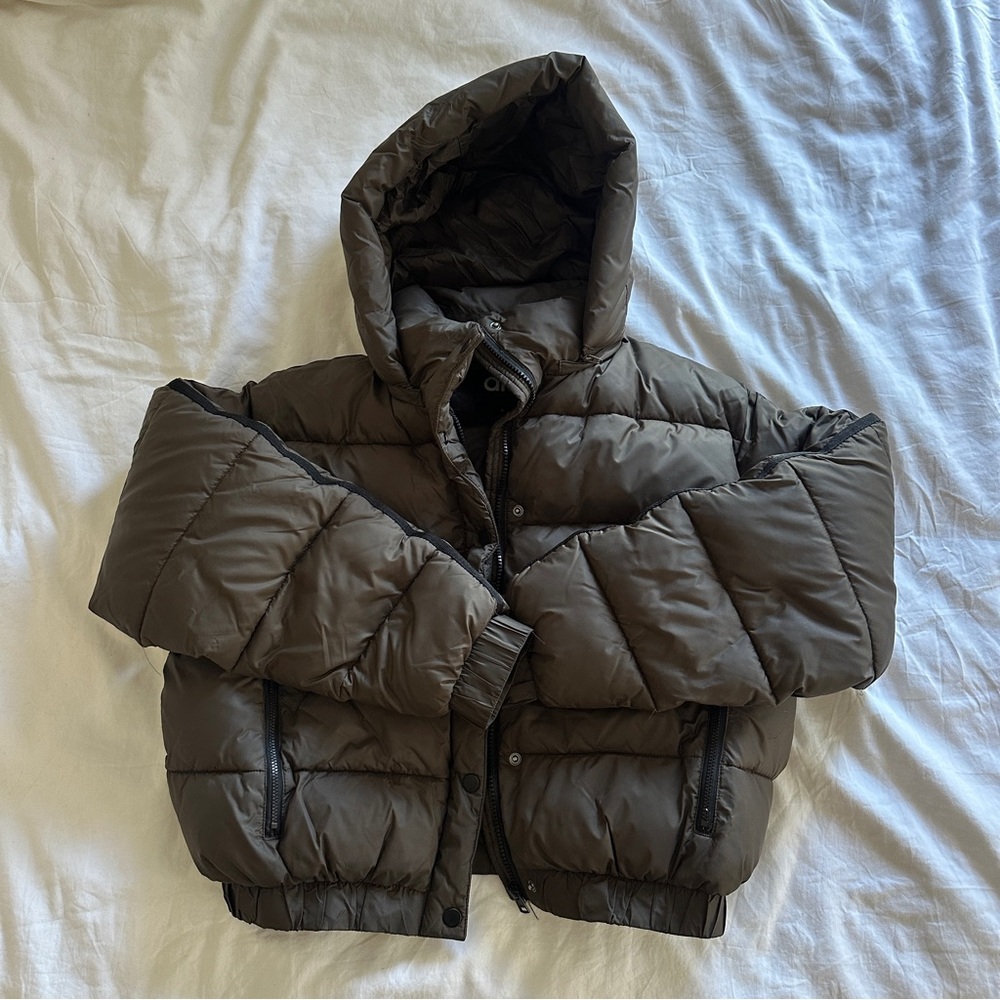 Alo Aspen Love Puffer Jacket